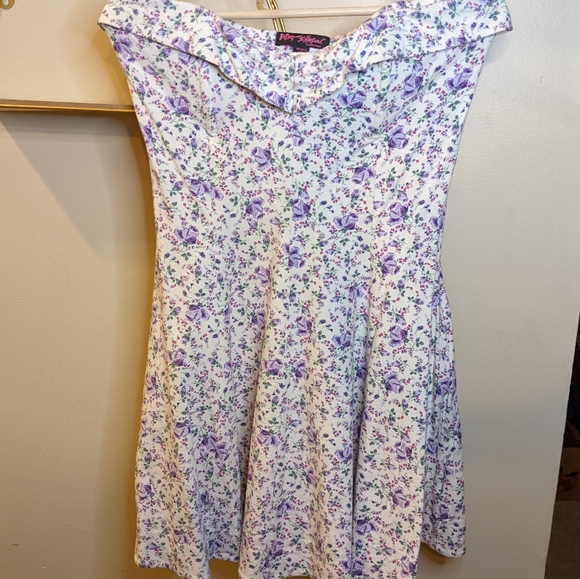 Betsey Johnson Floral Strapless Fit and Flare - Picture 4 of 6